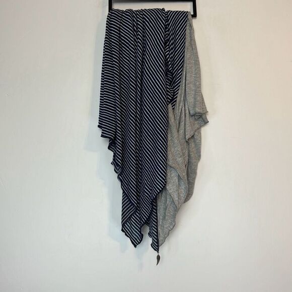 Donni Charm Diagonal Stripe Scarf - Picture 1 of 5